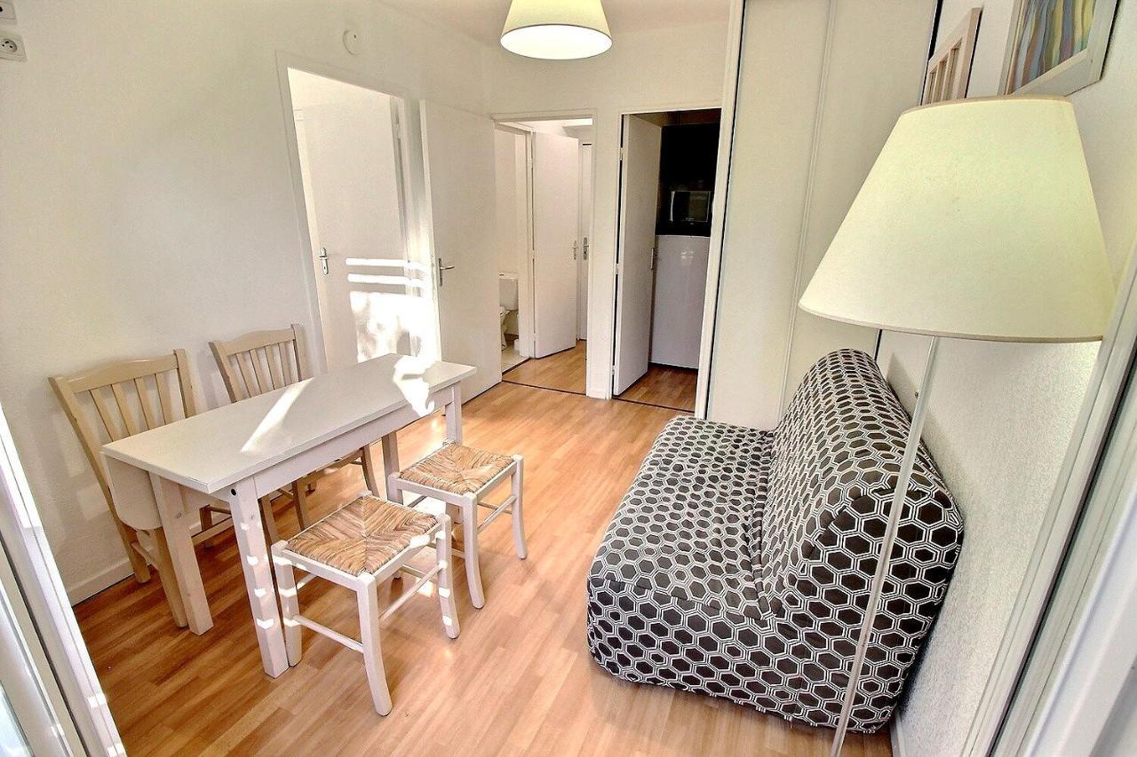 Joli T2 Proche Plage Dans Residence La Londe-les-Maures ภายนอก รูปภาพ