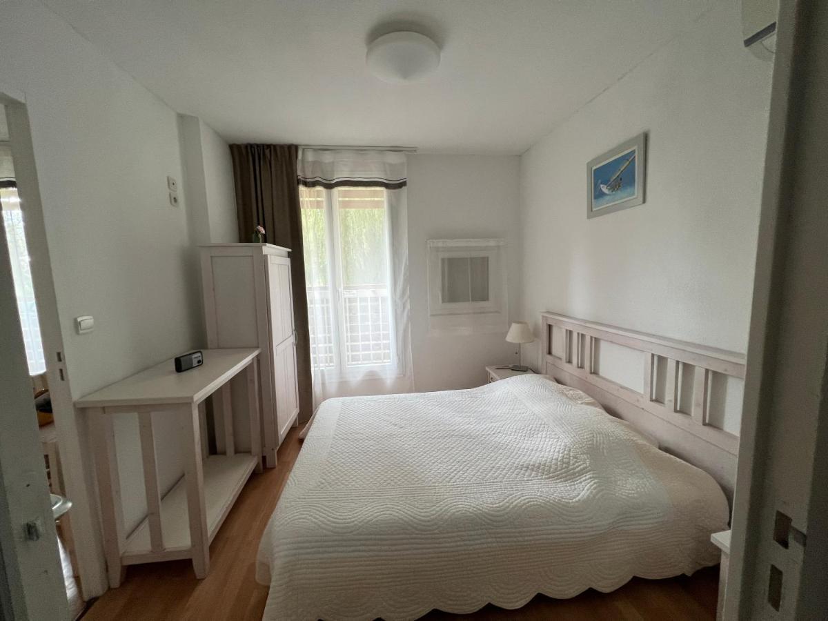 Joli T2 Proche Plage Dans Residence La Londe-les-Maures ภายนอก รูปภาพ